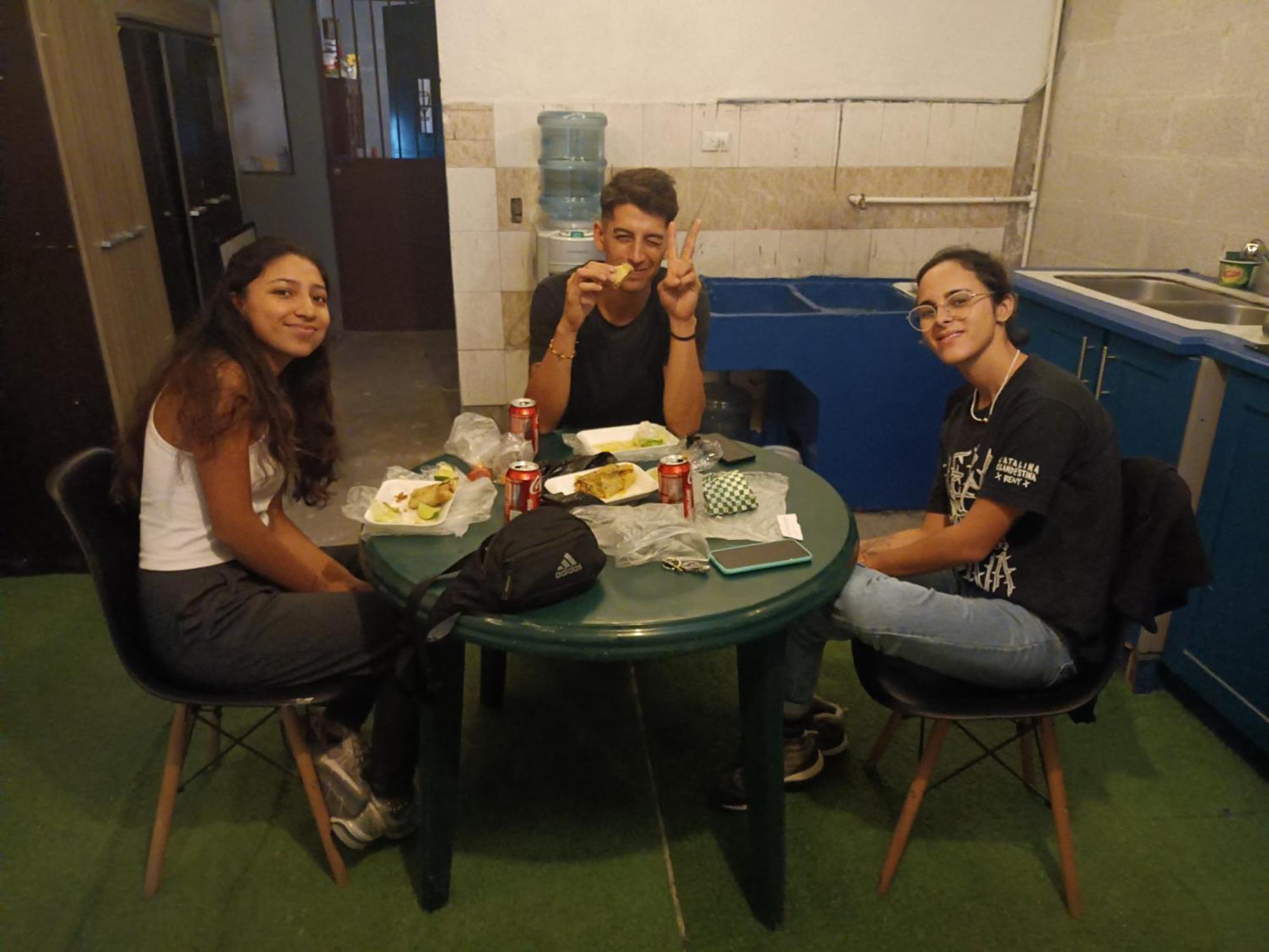 Budget Hostel Guatemala Екстер'єр фото